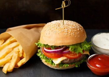 Hambúrguer caseiro é o “gourmet” que realmente vale a pena