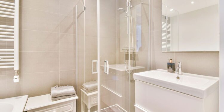 Ingredientes naturais que eliminam manchas brancas do box do banheiro