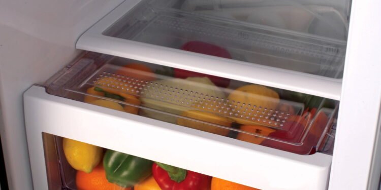 Poucos sabem: por que recomendam colocar uma batata ao lado das maçãs na geladeira