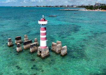 Esse paraíso das águas nordestino parece saído de um conto de fadas