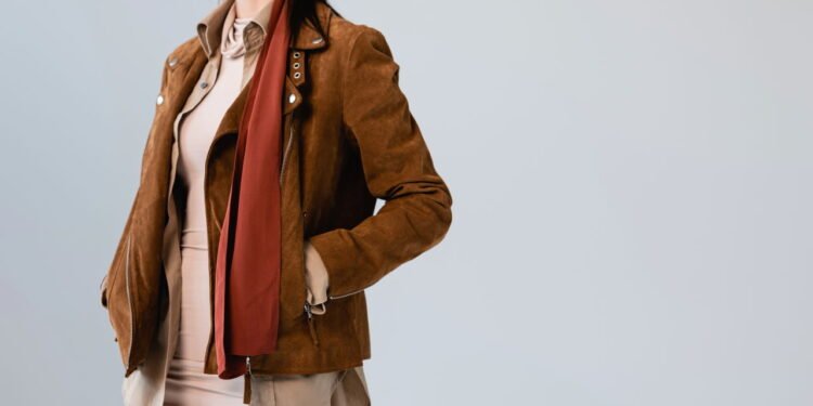 Mãos nos bolsos - Créditos: depositphotos.com / VitalikRadko