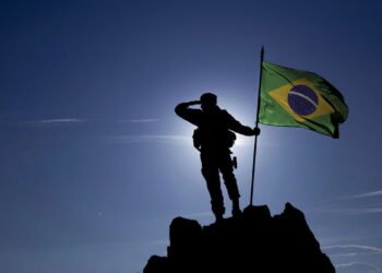 Cidade com base militar e educação de excelência atrai moradores