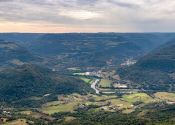 Essas cidades estão atraindo novos moradores com custo de vida mais baixo e segurança