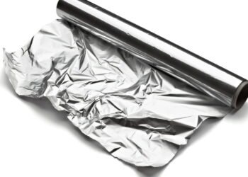Produtos que nunca devem ser embrulhados em papel alumínio, de acordo com a OCU