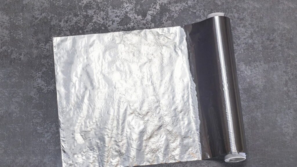 Produtos que nunca devem ser embrulhados em papel alumínio, de acordo com a OCU