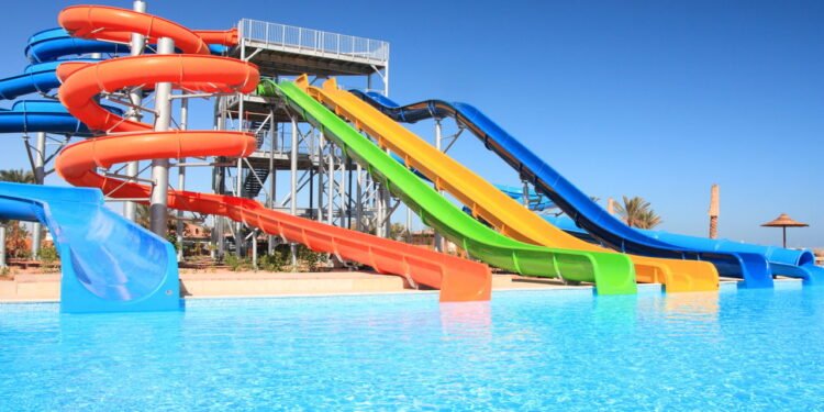Parque aquático - Créditos: depositphotos.com / Alexeybykov