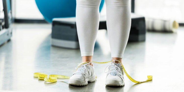 Você pode perder esse peso (e mantê-lo) evitando esses 6 hábitos