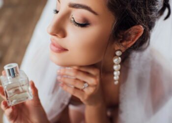 O melhor método para escolher um perfume feminino e dar o certo