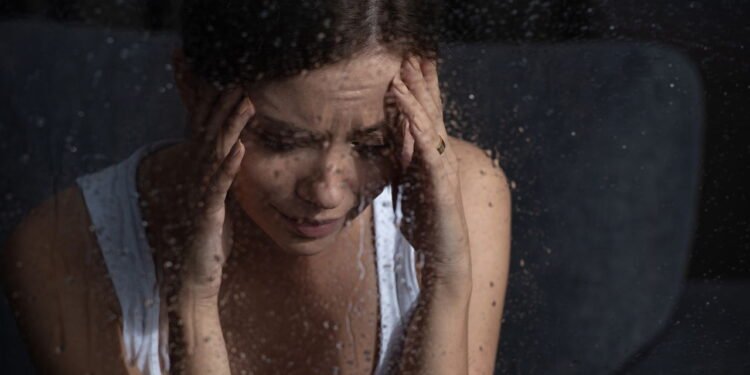 Pessoas que choram por pequenas coisas não são fracas, diz psicólogo