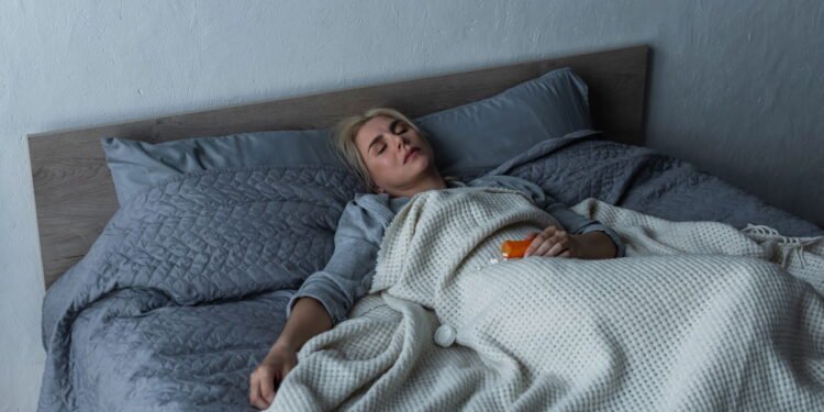 O verdadeiro motivo de sentir sono depois do almoço segundo a ciência