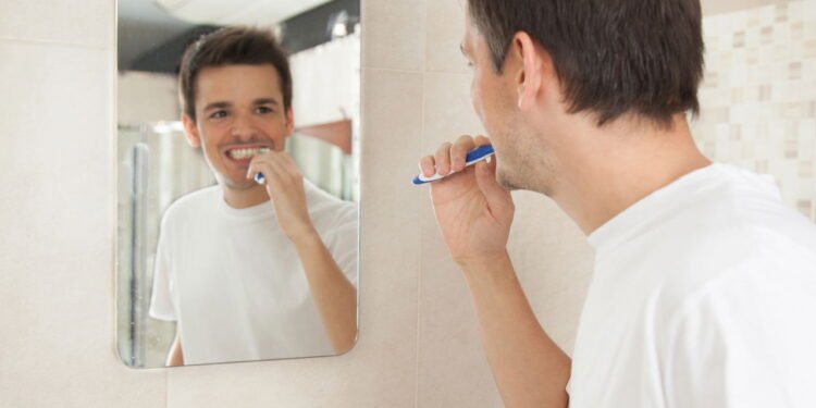 O que significa para uma pessoa escovar os dentes apenas uma vez por dia, segundo a psicologia