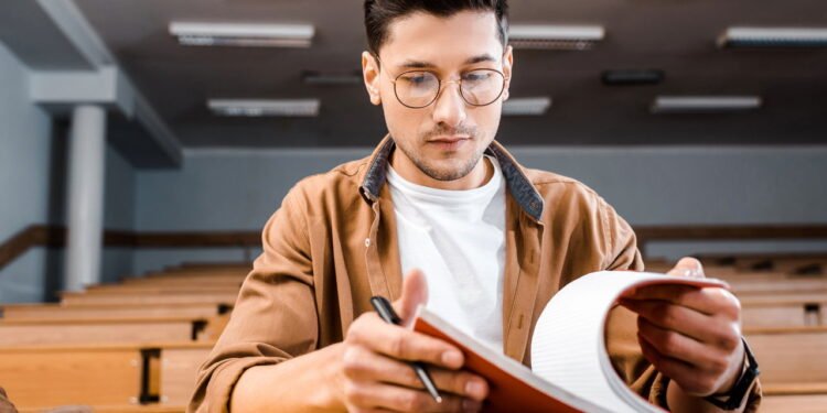 Se você usa essas 10 frases em uma conversa, provavelmente você é um pensador de alto nível