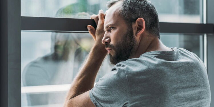 15 coisas que os solitários adoram e que todos evitam a todo custo