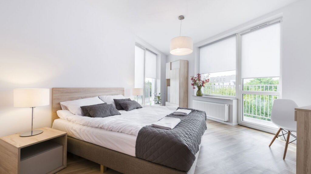 8 coisas para se livrar no seu quarto, de acordo com organizadores profissionais