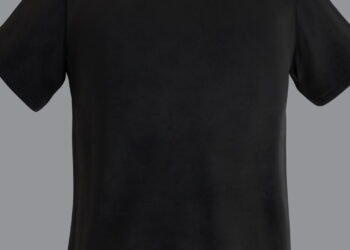 O guia definitivo para deixar suas roupas pretas por mais tempo