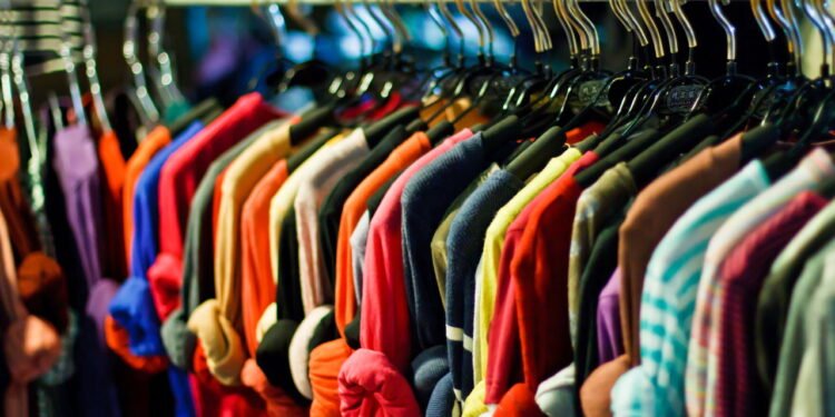 Como definir a personalidade de uma pessoa de acordo com a cor das roupas que ela veste, segundo a ciência