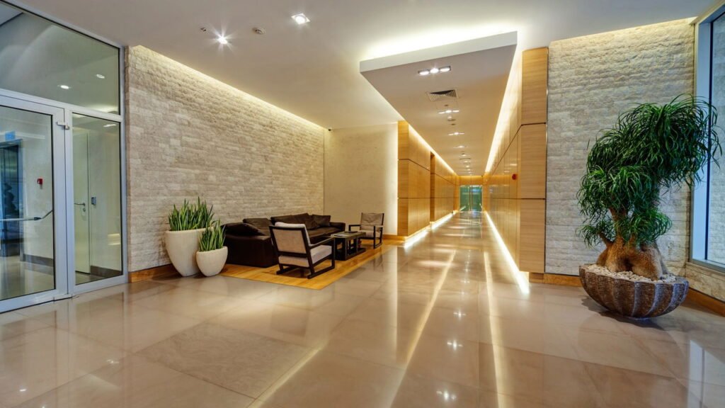 A única coisa que você nunca deve tocar depois de estar no saguão de um hotel