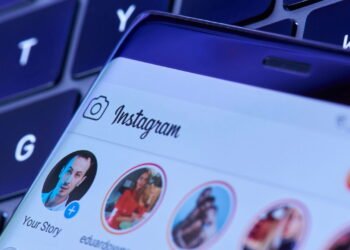 O que significa para uma pessoa enviar stories para o Instagram todos os dias, segundo a psicologia