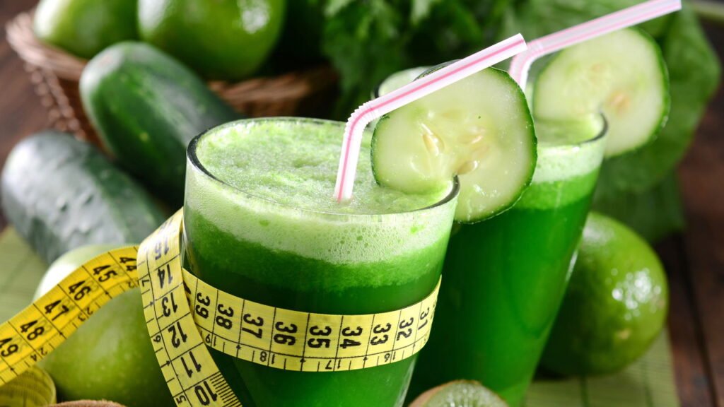 Qual é a utilidade de beber suco de pepino, segundo especialistas