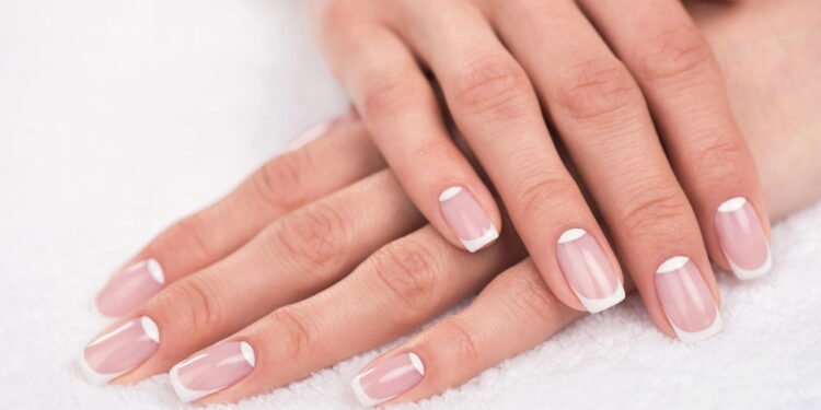 Essas manchas nas unhas podem ser sinal de algo que ninguém espera