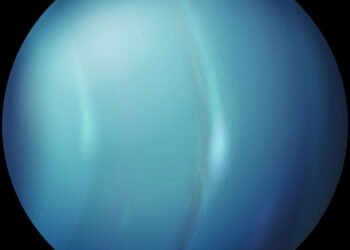 Astrônomos descobrem lua escondida orbitando Urano