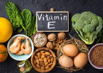 Esta vitamina fortalece seu sistema e renova sua pele rapidamente