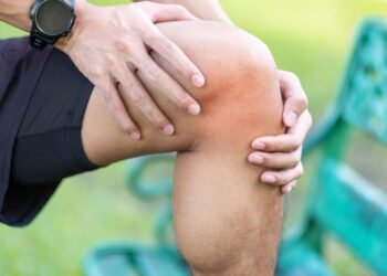 Dor na frente do joelho pode ser esse problema comum e fácil de tratar