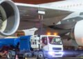 Como funciona o reabastecimento de combustível de avião em pleno voo