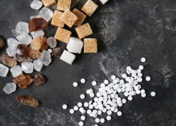 O que o consumo exagerado de adoçantes pode causar?