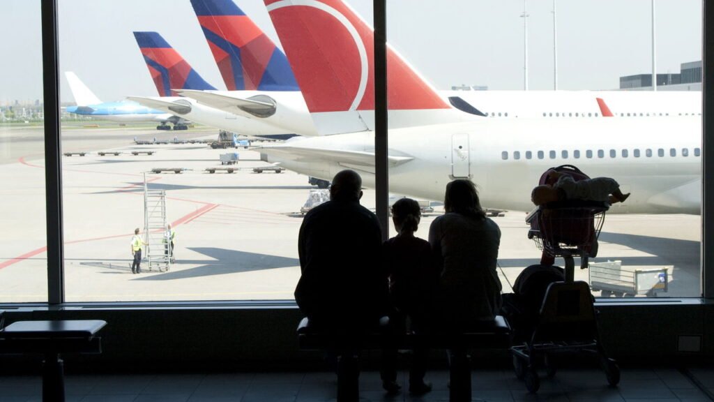 8 hábitos no aeroporto que irritam instantaneamente todos ao seu redor sem que você perceba