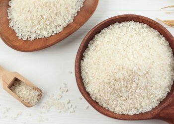 Comer arroz à noite faz mal ou não segundo os nutricionistas