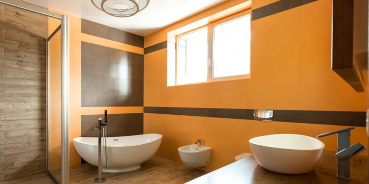 Quais são os materiais que envelhecem melhor nos banheiros, segundo arquitetos