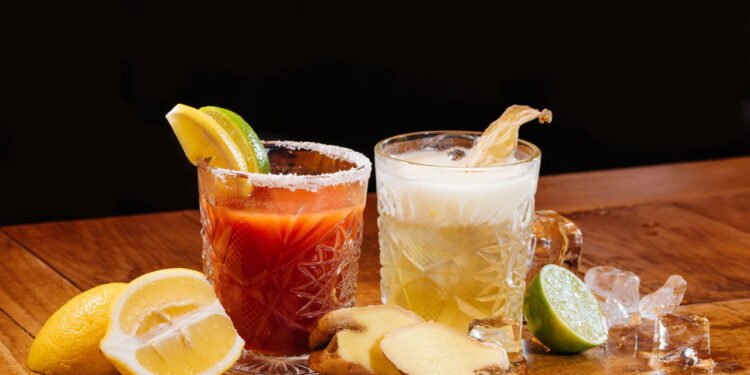 Por que você realmente não deve beber álcool durante o calor extremo