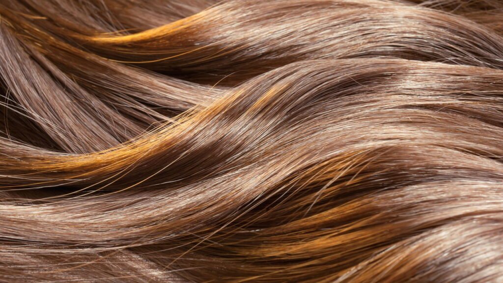 7 vitaminas que podem promover o crescimento do cabelo e proporcionar longos bloqueios