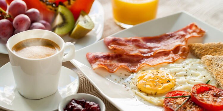 Cientistas dizem que atrasar o café da manhã pode ser mais mortal do que você pensa