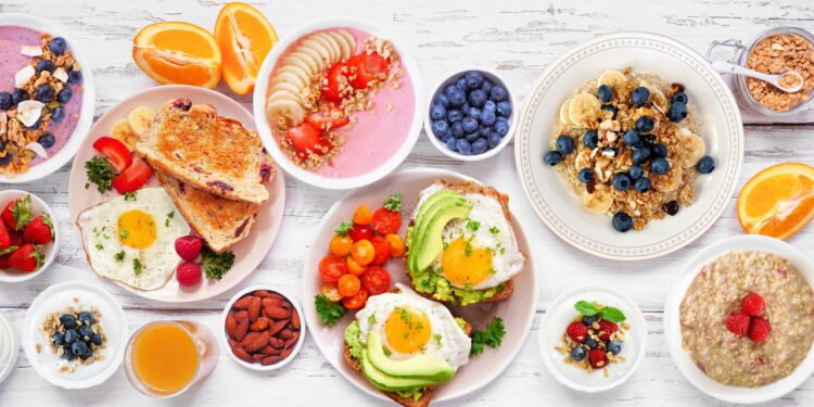 Tomar café da manhã a esta hora do dia pode ajudá-lo a viver mais, revela um novo estudo