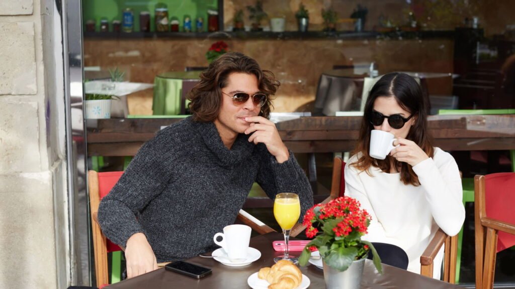 Sou psicólogo e estudo casais: Pessoas nos relacionamentos mais felizes fazem as seguintes coisas durante a semana que a maioria negligencia