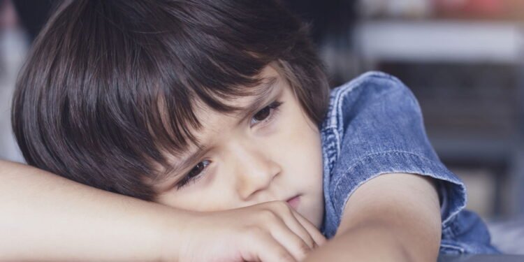 7 sinais de que você criou uma criança mimada (e o que fazer a respeito)