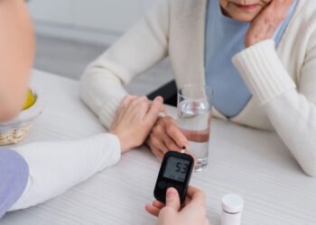 6 maneiras de reduzir a inflamação ao controlar o diabetes, de acordo com nutricionistas