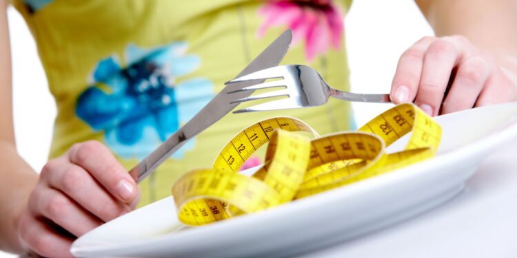 Esta dieta popular pode aumentar o risco de morte por doença cardíaca em 135%, diz novo estudo