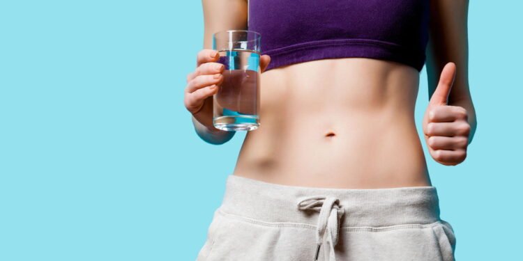 Alimento composto por 95% de água é uma das melhores opções para você se hidratar