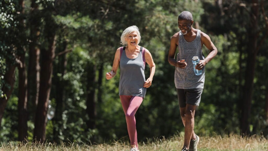 Hábitos anti-inflamatórios para praticar antes do meio-dia para melhorar o nível de açúcar no sangue, segundo nutricionistas