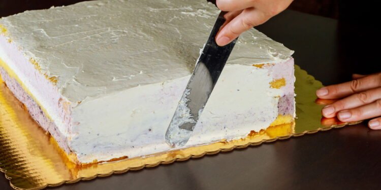 Receita do bolo com farinha de rosca mais amado do Brasil