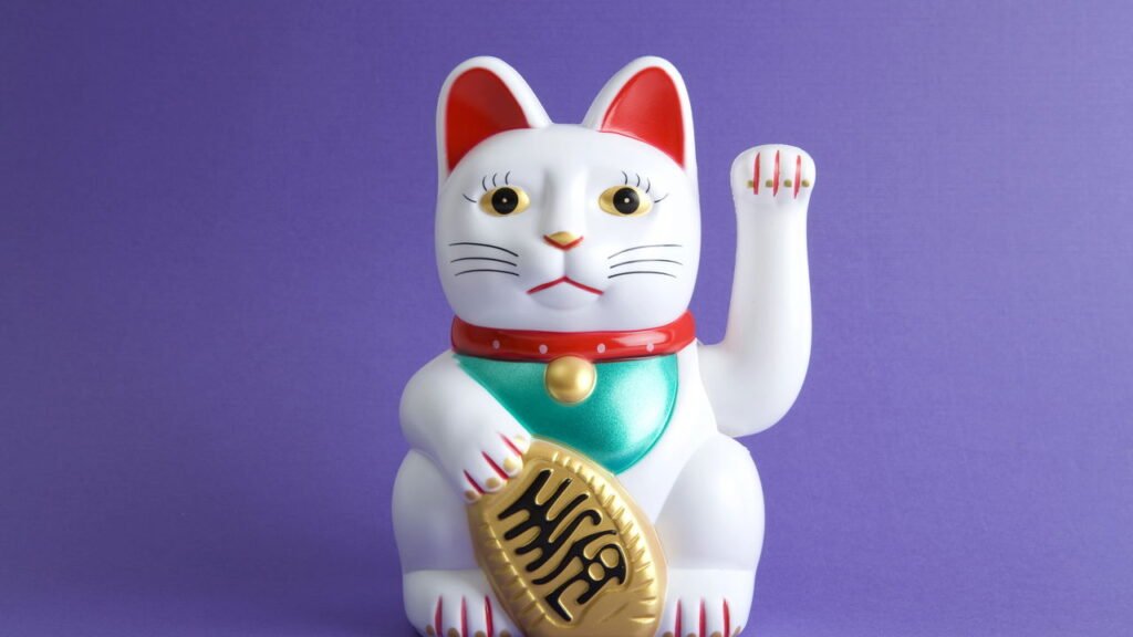 Onde colocar o gato da fortuna em setembro para a prosperidade, segundo o Feng Shui