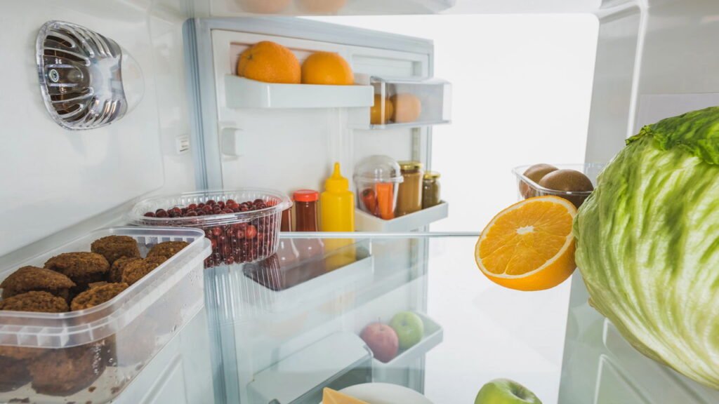 14 maneiras inteligentes de organizar sua geladeira para que você nunca mais procure comida