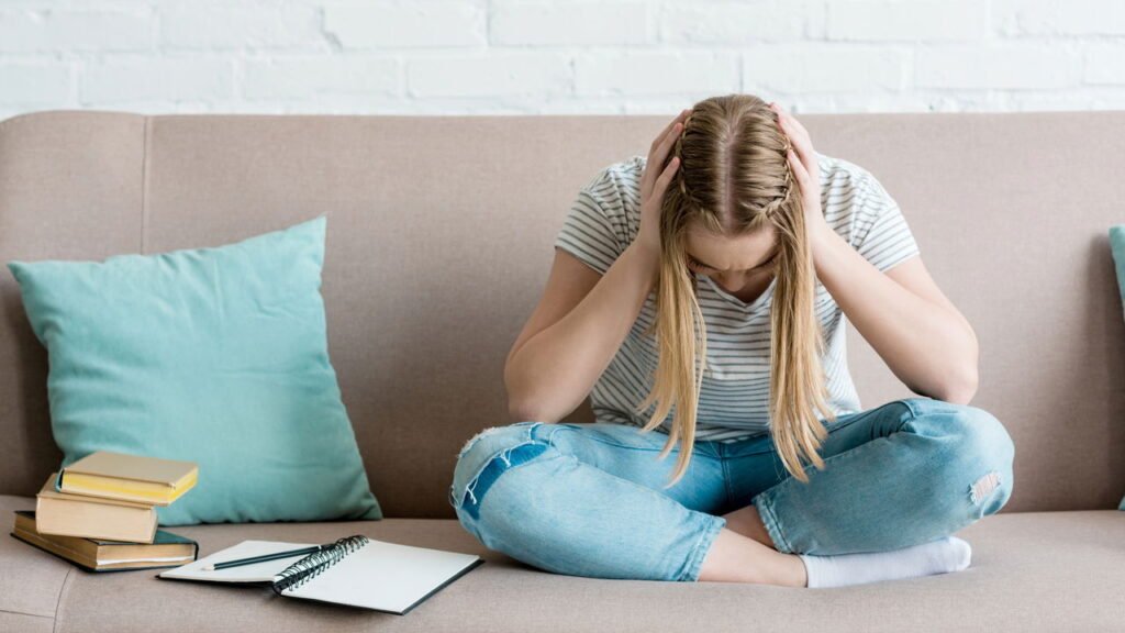 A ansiedade na Geração Z está aumentando: 5 sinais que os pais precisam reconhecer