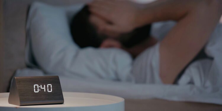 Ter insônia pode envelhecer seu cérebro em anos, mostra um novo estudo