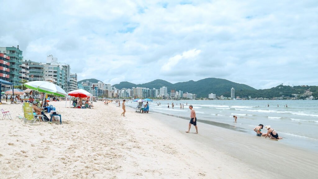 Essa cidade une mar, segurança e lazer com qualidade de vida alta