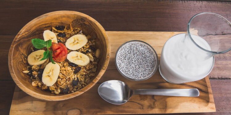 A nova bebida que ajuda mulheres com mais de 50 anos a perder peso