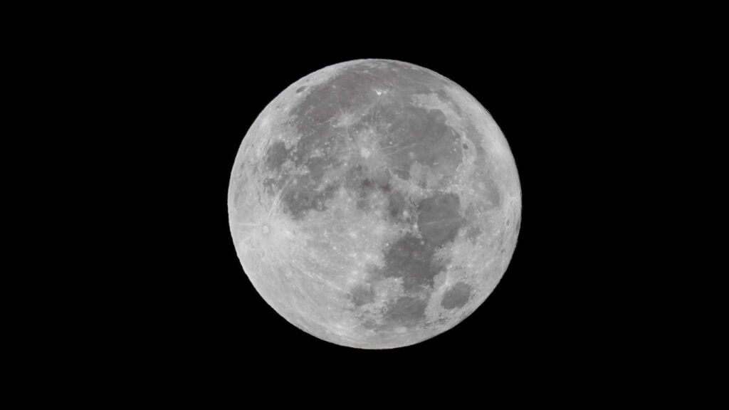 Cientistas encontram quase-lua orbitando a Terra nos últimos 60 anos